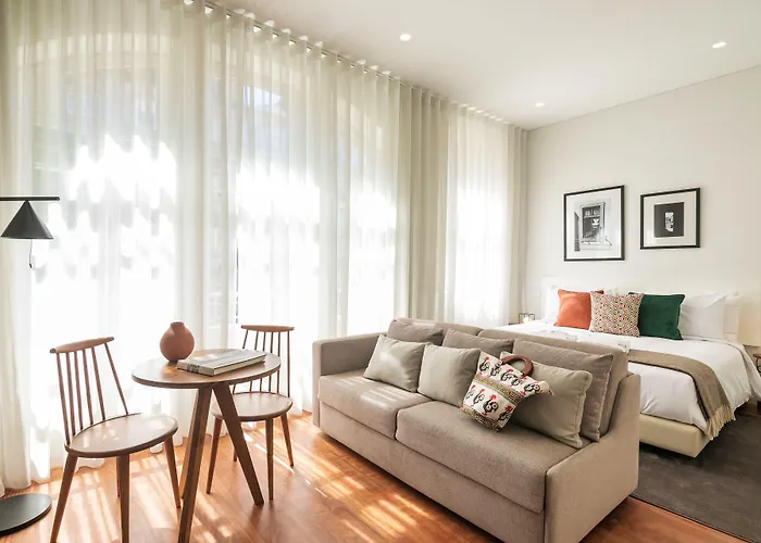 Hotell River Infante 4*