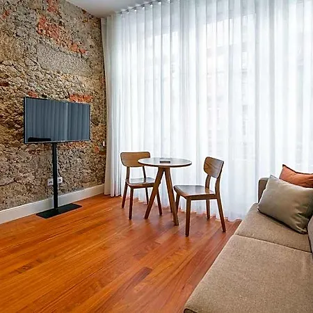 River Infante Hotel