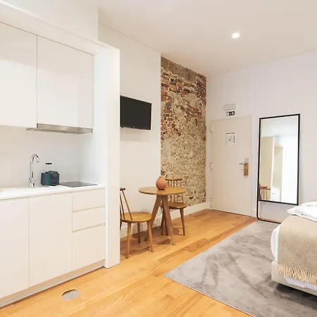 River Infante Hotell 4*