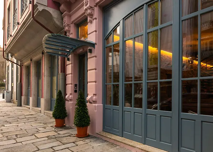 River Infante Hotel 4*