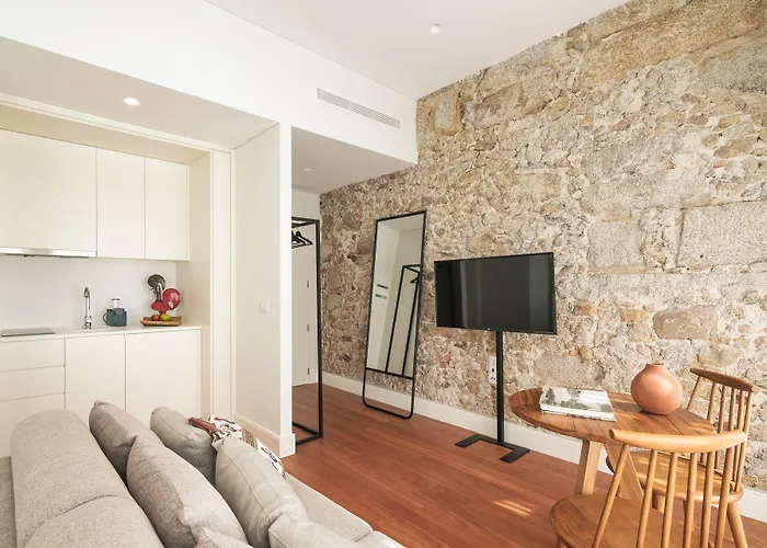 River Infante Hotel 4*