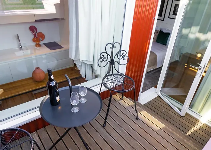 River Infante מלון 4*